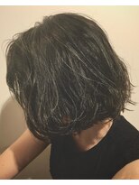 オンアフライデー(on a friday)&nbsp;ハイライトアッシュ