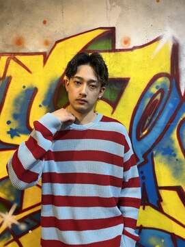 カーニー 上野(kearny) アップバング/ツーブロックマッシュ/波巻き[上野駅]