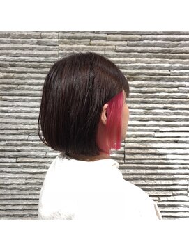 ビス ヘア アンド ビューティー 西新井店(Vis Hair＆Beauty) 20代30代大人かわいいインナカラーピンクイヤリングカラー