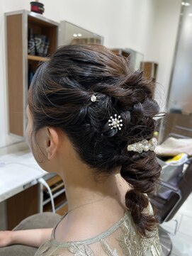 ピークアブー アヴェダ アトレ恵比寿(PEEK-A-BOO AVEDA) ◎結婚式お呼ばれ大人可愛いヘアセット◎