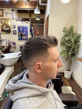 ウィード(WEED) ジェットモヒカンxハイスキンフェード