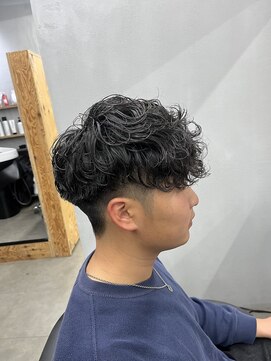 エヌ(N) スペインカール