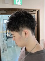 コワファーストナガサキシャンプーボーイ(COIFF1RST NAGASAKI SHAMPOO BOY)&nbsp;ベリーショート　ツイストスパイラル　長崎