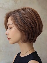 グリンプス 大濠店(Glimpse) 白髪ぼかしハイライト イメチェン 30代40代 ショートボブ