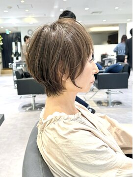 バンプ ギンザ(BUMP GINZA) 30代/40代/50代◎絶壁解消/白髪ぼかし/大人小顔ショート【湯本】