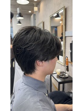 ティエル 町田店(tiel) 毛流れセンターパートウルフ