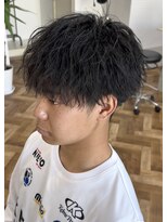 シーイー(C.E)&nbsp;刈り上げマッシュ×縦落ちツイスパ