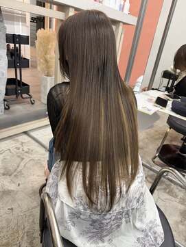 ディプティモイラ(dipty MOILA) moca beige × Minecolla treatment