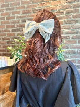 スーリール 博多店(Sourire) 赤髪アレンジ
