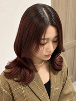 リア(Liea) ふわっと動くくびれミディ