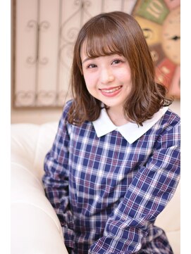 メイズ(MAZE) 【メイズ東中野・鍛原志行】ミディアムボブの毛先ウェーブ