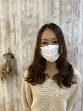 アイヴァンキャトル山野愛子 東陽町イースト21モール店 ロングレイヤーのエアウェーブパーマ
