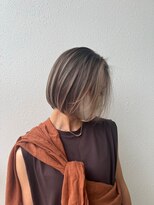 イキ 表参道(iki omotesando)&nbsp;モード/無造作ウェーブ/大人ガーリー[表参道駅]