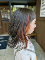カフェアンドヘアサロン リバーブ(cafe&hair salon re:verb) インナーカラーオレンジ
