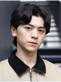 緩巻きセンターパートショートウルフ