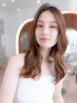 イオ 本厚木(io) 韓国レイヤーカットくびれナチュラルカラー似合わせカット前髪