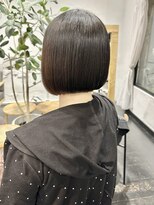 アルコイリスバイドールヘアー(ARCOIRIS by Dollhair)&nbsp;ショートボブぱつっとボブあごライン前下がり黒髪艶髪都島