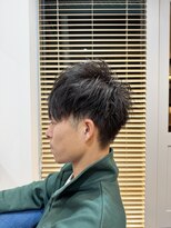 ピリナ(Pilina) ツーブロ・フェザーショート 【Pilina 上大岡】