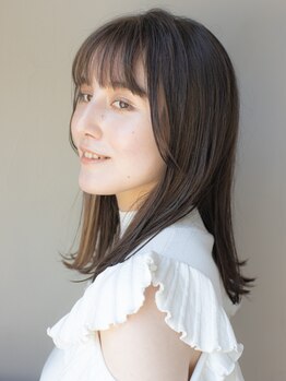 ルシードスタイル キューブ(LUCIDO STYLE Cube)の写真/クセに合わせた提案で、ツヤ感と滑らかな指通りを実現します。髪と頭皮に優しい施術でノンストレスな毎日を