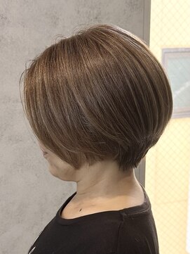 ラック(LUCK) 白髪ぼかし/船橋/くすみベージュ/細めハイライト