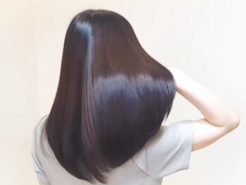 ガレットウメダ(GALETTE UMEDA)の写真/【女性Stylistが女性目線でのご提案】気になる箇所だけの矯正もＯＫ！あなたの悩みを相談してみよう♪
