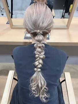ヘアリゾート レガロ(hair resort REGALO) ふわふわ編みおろしヘア