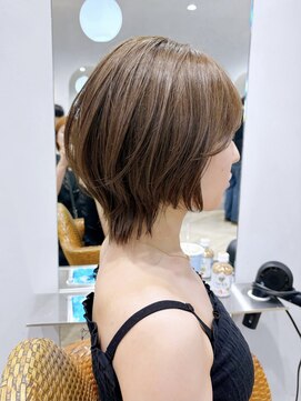 ティエラ 原宿 表参道(Tierra) 【Tierra美侑】くびれショート×アッシュベージュカラー