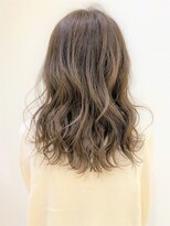 クラシア(Cracia)&nbsp;グレージュ×ゆるミディ