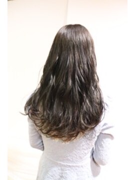 サロンド マーチ ゆるふわロングスタイル♪