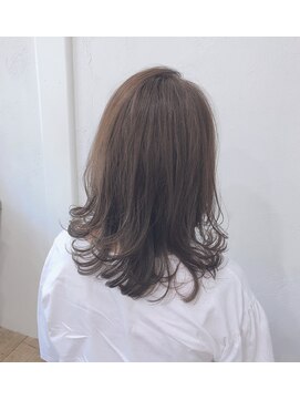 リオール(hair relaxation Re'all) 大人セミロングstyle