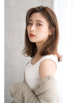 クラッチ 博多(CLUTCH) 色っぽセンターパート前髪