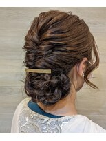 ナンバー 秋田店(N°)&nbsp;20代・30代・40代似合う小顔ヘアアレンジ♪二次会ブライダル花嫁