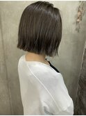 ボブ + シルバーアッシュ