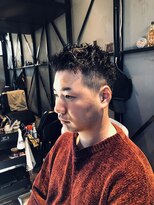 カレンズオブスタイル(CURRENNS OF STYLE)&nbsp;アップバング　フェードカット
