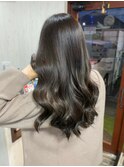 艶髪美髪 ルーズウェーブ アッシュカラー 暗髪 大人キレイ
