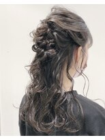 アッシュ 都立大学店(Ash)&nbsp;簡単ゆるふわハーフアップアレンジ