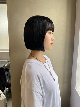 シセイ 青山(SHISEI) ぱつっとボブ/ボブ/縮毛矯正［南青山］