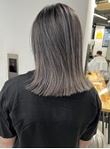 グラデーションカラー外ハネボブペールベージュアッシュブラウン