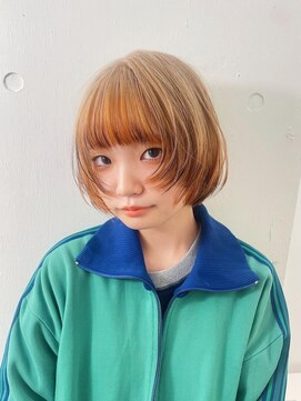 レコ 渋谷(LECO) ベージュとオレンジのデザインボブ