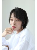 ショートボブ