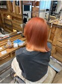 オレンジカラー×ぱつんとボブ
