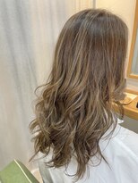 マーブル ヘアー(marble hair) ベージュ系大人ハイライトカラー