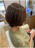 ショートボブ