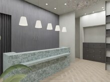 アース 北谷店(HAIR&MAKE EARTH)の雰囲気（落ち着いた色味で統一された店内☆お手頃価格も◎）