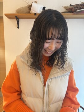 ガーランド (Garland) くるくるおしゃれミディアムパーマ