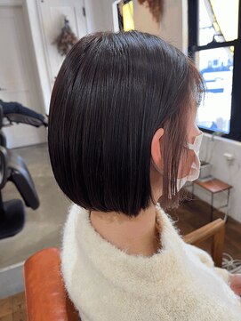 ロウスリー(Lowsly) イヤリングカラーボブ