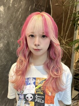 アニュー(A'nyu) ピンクのデザインカラー／ブロックカラー/ハイライト