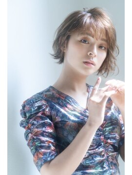 エミュ 表参道 青山(emu) 【emu井上信洋】こなれフェミニンな大人パーマボブ【エミュ】