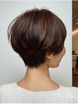 レリーノーブル 西宮北口(RelyNoble)&nbsp;丸みショートでやわらか透明感[西宮北口/白髪ぼかし]