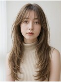 レイヤーカット×透明感ブラウン